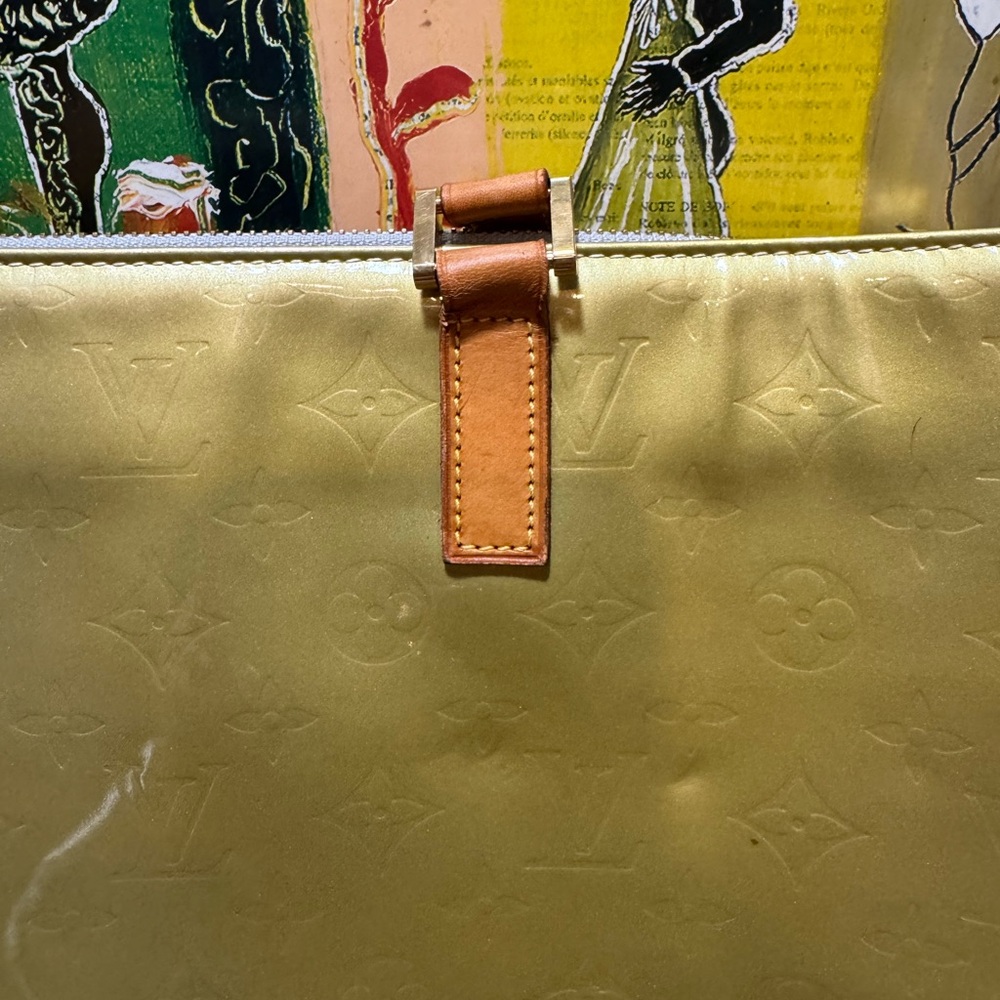Louis Vuitton Houston Tote Lime Yellow Leather Monogram Vernis - Picture 4 of 15